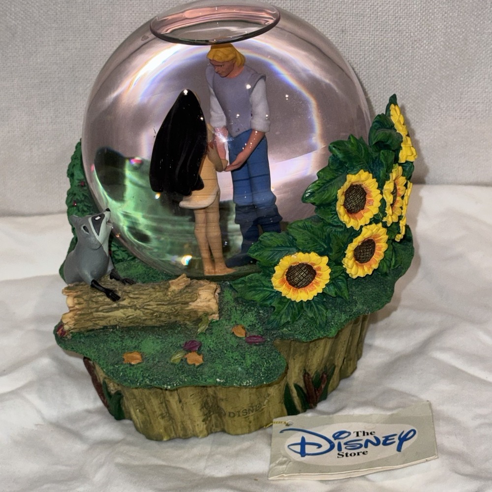 NWT Disney Pocahontas Snow Globe John Smith Colors Of The Wind Musical Meeko - Picture 4 of 8